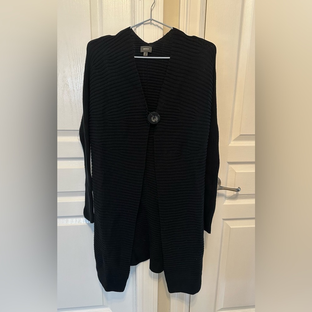 Mexx black knitted sweater. Size small